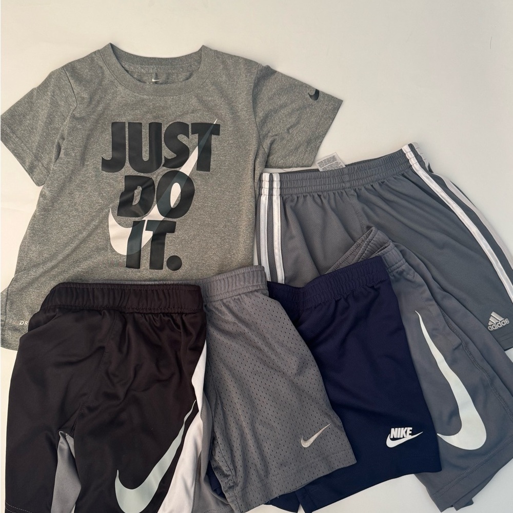 Nike Dri-Fit Matching set- shirt & shorts